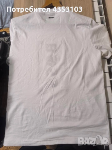 Бяла тениска BOSS – размер L, снимка 2 - Тениски - 53128948