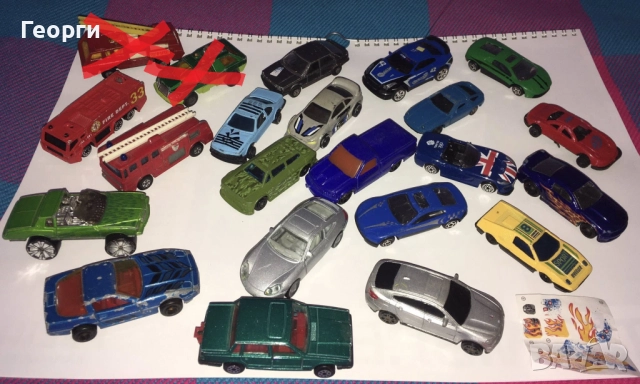 Лот Различни колички от Италия (Majorette, Hot Wheels...)