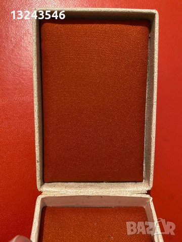 Кутия за почетен нагръден знак на София столица НРБ България, снимка 3 - Колекции - 40500818