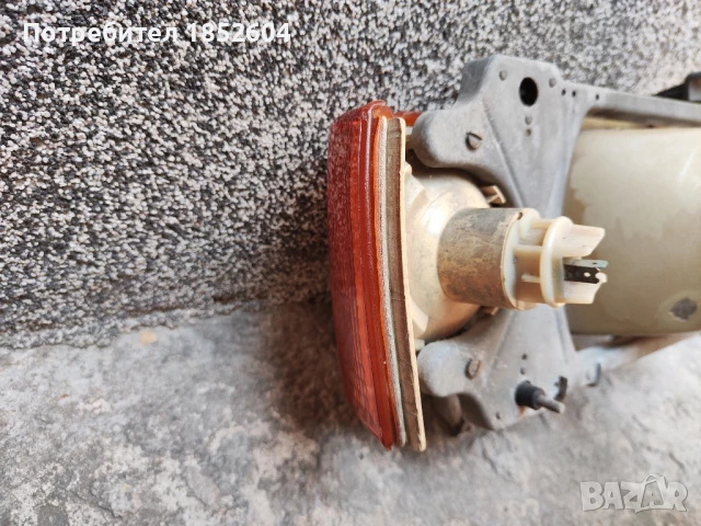 Ляв фар с мигач Ауди 80 1985г. BOSCH, снимка 10 - Части - 37299612