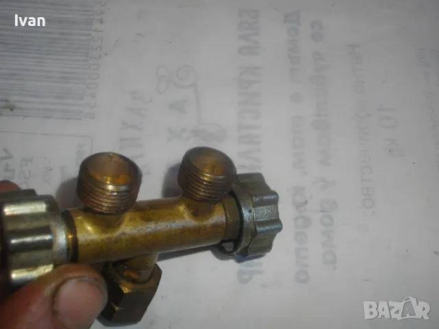 НОВ НЕМСКИ ТРОЙНИК РАЗКЛОНИТЕЛЕН РЕГУЛИРУЕМ ЗА КИСЛОРОД АЦЕТИЛЕН ЗА ОКСИЖЕН СЪС СПИРАТЕЛНИ КРАНОВЕ , снимка 6 - Други инструменти - 48318005