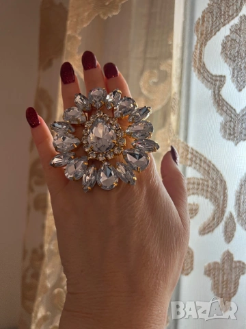 Красив масивен пръстен с кристали, снимка 2 - Пръстени - 53926677
