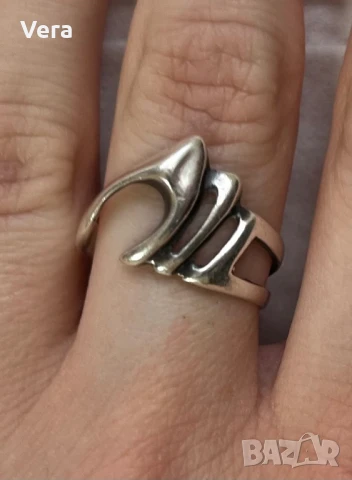 Дамски сребърен пръстен, снимка 3 - Пръстени - 50528525