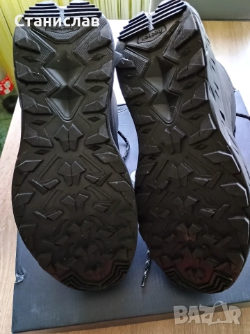 Зимни обувки Reebok, снимка 3 - Мъжки боти - 52865996
