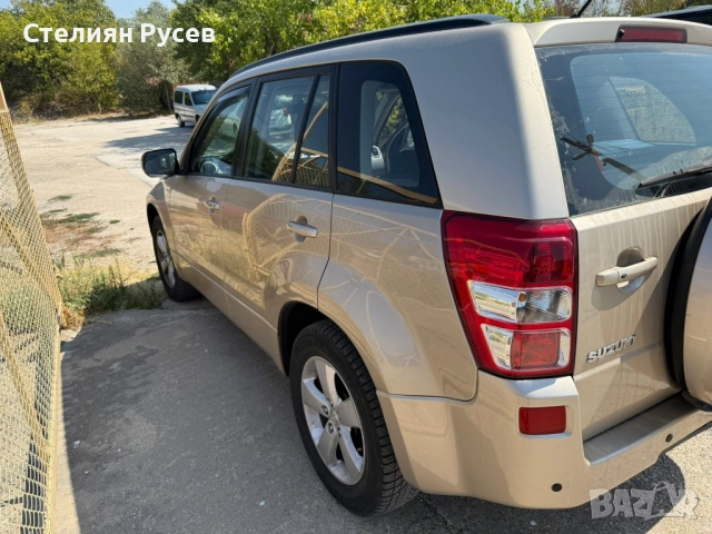Suzuki Grand Vitara 1.9ddis 130кс цена 18 500 лв или 9460 евро - 2ри собственик , реални км 4х4 2011, снимка 8 - Автомобили и джипове - 51976189