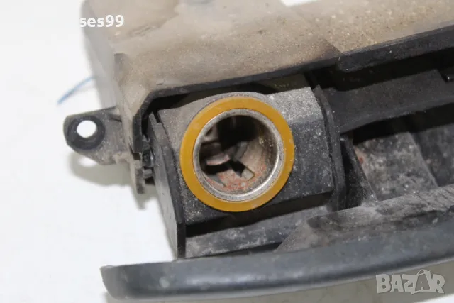 Пепелник Рено Меган Сценик 1998 1.6i Renault Megane Scenic 7700847578, снимка 2 - Части - 49833251