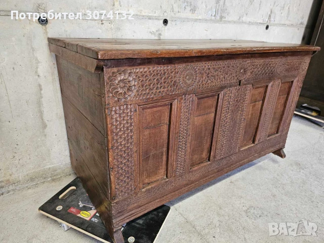 Голяма ракла с дърворезба, снимка 4 - Ракли - 51395893