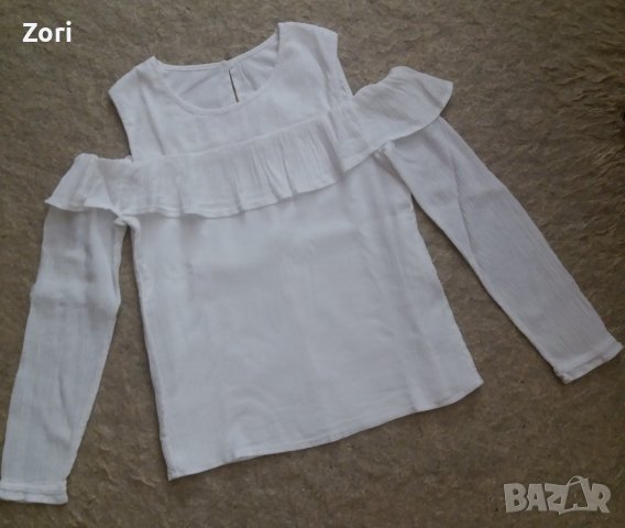 Бяла блуза с отворени рамене и къдрички над бюста, снимка 1 - Ризи - 42806380