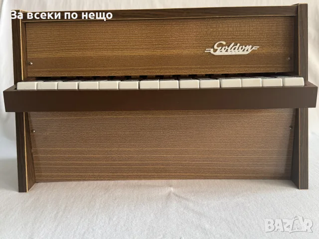 Старо детско пиано Goldon , ГДР, снимка 10 - Пиана - 56118940
