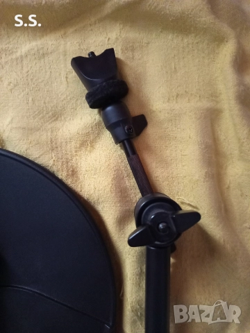 Чинел със стойка на Alesis, снимка 4 - Ударни инструменти - 52730749