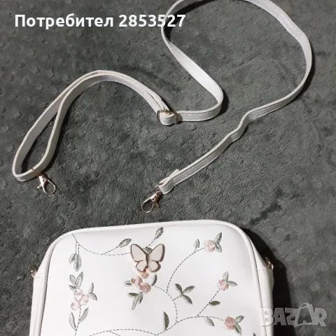 Бяла Чанта с бродерия, снимка 4 - Чанти - 48047002
