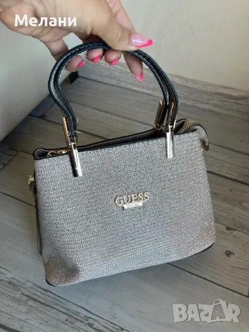 Нова дамска чанта Guess, снимка 1 - Чанти - 47805340