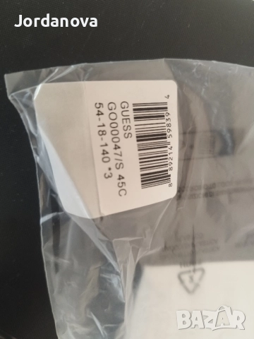 GUESS оригинални нови слънчеви очила, снимка 5 - Слънчеви и диоптрични очила - 51623389