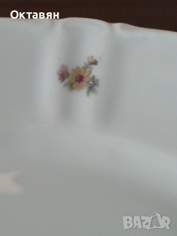 Порцеланово плато, снимка 9 - Сервизи - 52854323
