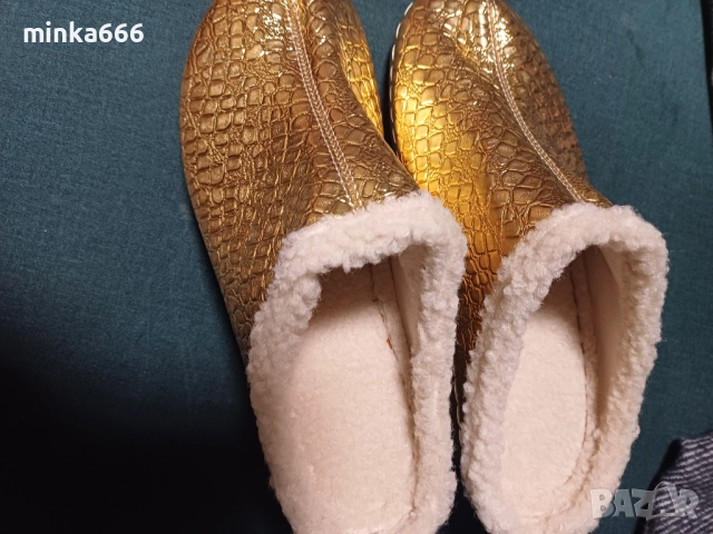 Топли златисти домашни пантофи, снимка 4 - Чехли - 52709287
