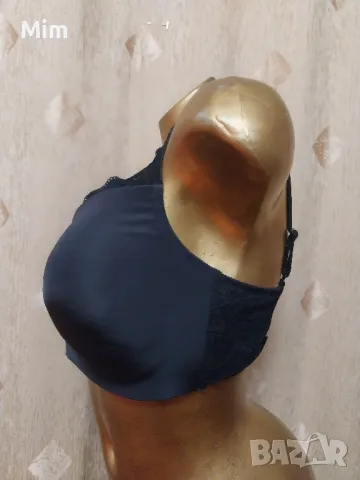 Triumph 75 G Черен изчистен сутиен , снимка 9 - Бельо - 49174692