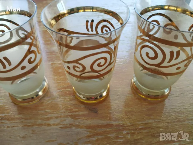 Чаши за вино с кана златен кант от средата на миналия век винтидж, снимка 11 - Сервизи - 50280354