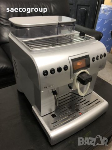 Кафе машина Saeco Royal One Touch Cappuccino, снимка 3 - Кафемашини - 31262210