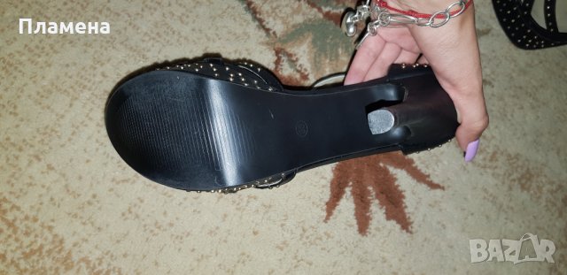ЧИСТО НОВИ обувки на ток, снимка 4 - Дамски обувки на ток - 30109954