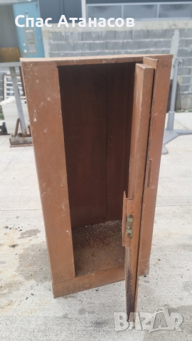 Стоманена каса , снимка 2 - Сейфове и каси - 44716169