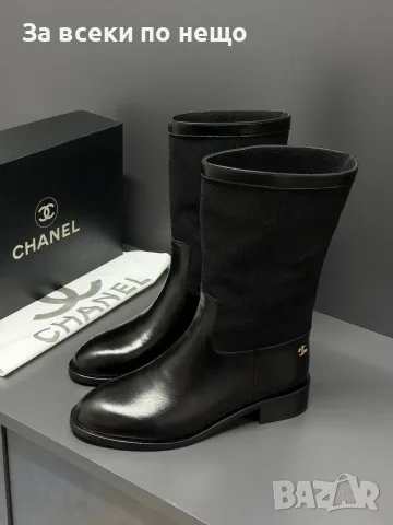 Chanel Луксозни Черни Дамски Боти С Комбиниран Дизайн И Златисто Лого Код E250