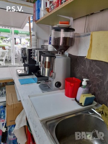 Професионална Кафе мелачка mazzer-lelit еспр.маш philips кафе автомат, снимка 13 - Кафе машини - 36999588