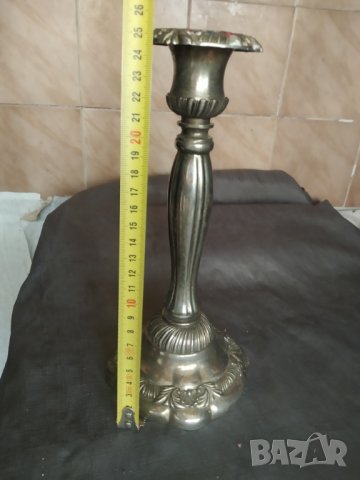 посребрен метален свещник, снимка 2 - Антикварни и старинни предмети - 35522599