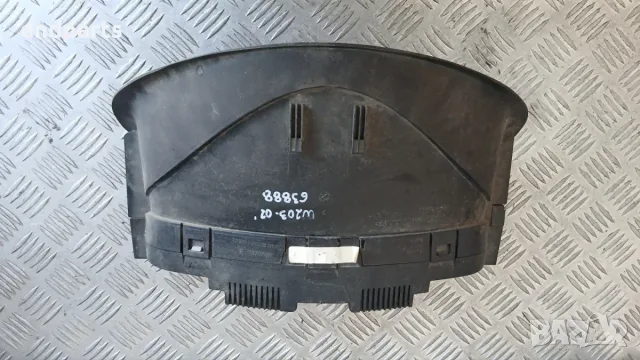 Километраж Mercedes C W203 2002 A2035407811 Mercedes-Benz C-Class 203 (W/S/CL) (2000-2006), снимка 2 - Части - 55945629