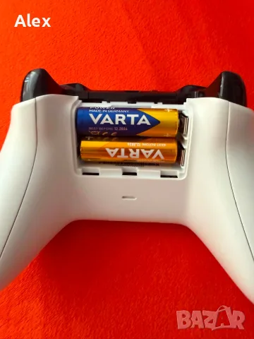 Оригинален безжичен джойстик Xbox Wireless Controller , снимка 3 - Джойстици и геймпадове - 55961944