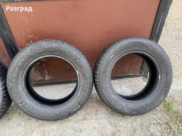 Зимни гуми 195/65/15, снимка 12 - Гуми и джанти - 53901310