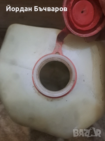 Съд за теч. чистачки от VW Passat B2, Jetta Mk1 , Golf Mk1, снимка 3 - Части - 52560724