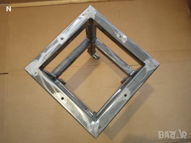 Маса с масивен дървен плот - подвижна метална основа на колела 250 лв., снимка 5 - Маси - 47698642