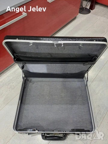 дипломатически куфар, снимка 4 - Куфари - 53155880