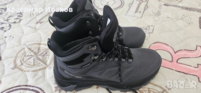 Зимни обувки номер 44, размер на стелката 28.5см, водонепромокаеми. 