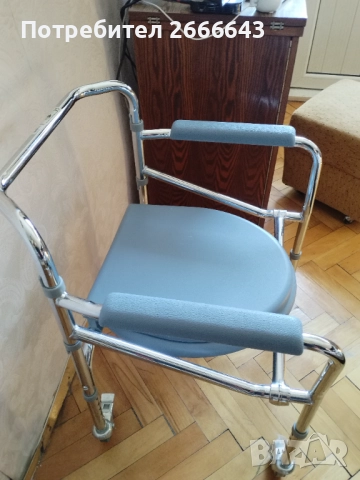 продавам инвалиден стол - тоалетна Ortosted MC 100, снимка 2 - Тоалетни столове - 51832350