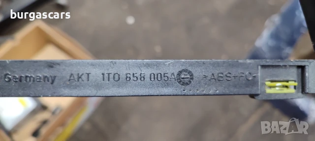 Централна рамка 1T0 858 005 CD климатик Vw Touran - 40лв, снимка 3 - Части - 51295337