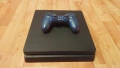 Playstation 4 Slim 1tb с джойстик 130евро (без 110), снимка 1