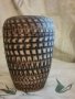 Ръчно изработена изключително красива керамична вазичка, с маркировка. Цена - 40 лв., снимка 1 - Вази - 42256016