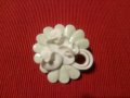 Порцеланова брошка, снимка 3