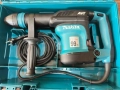 НОВ Електрически къртач Makita HM0871C,8.1 J, 1100 W, Гаранция, снимка 9