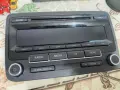 Оригинално радио за VW RCD 310 (след 2011 г.) - Черно-бял дисплей, снимка 2