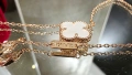 Van Cleef & Arpels VCA Rose Gold Mother of Pearl Vintage Alhambra Clover Дамско Колие, снимка 7