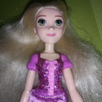 Кукла Рапунцел Disney Hasbro , снимка 3 - Кукли - 42759796