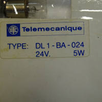 крушки Telemecanique DL1-BA-024 push button bulb 24V 5W, снимка 2 - Резервни части за машини - 44601173