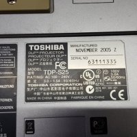 Проектор Toshiba TDP S25 , снимка 5 - Плейъри, домашно кино, прожектори - 30528680