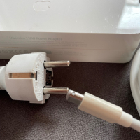 Mac mini 110w power adapter Изрядно зарядно !, снимка 3 - Захранвания и кутии - 44640156