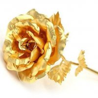 24 каратово позлатена Роза, снимка 2 - Стайни растения - 38104860