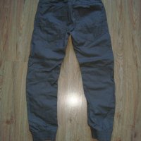 Нови Панталон,Шапка,Яке в сиво+подарък дънки, снимка 8 - Детски панталони и дънки - 31482441