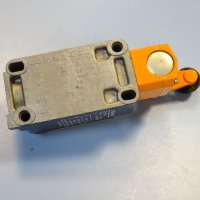 изключвател краен Siemens 3SE3 120-1G limit switch 220V/10A, снимка 4 - Резервни части за машини - 42131701