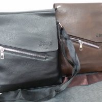 Мъжка чанта за рамо Jeep, черна, с капак и регулируема презрамка -2020, снимка 4 - Портфейли, портмонета - 30973973